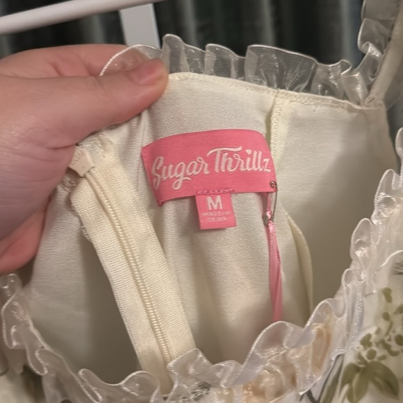 NWT Medium Dolls Kill Sugar Thrillz Yellow Organza Dress Floral Bridal Party - Picture 4 of 6